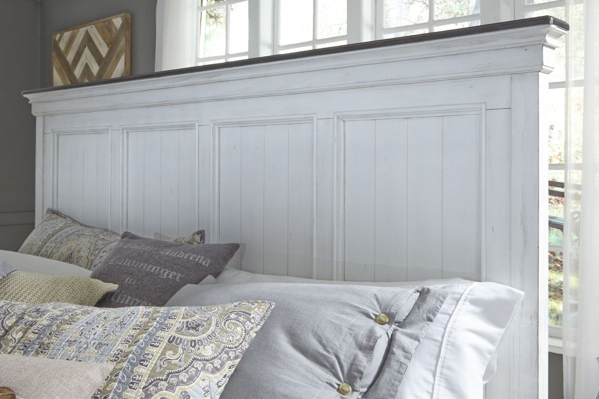 An angled view of the headboard on a Queen size Higgins Bed