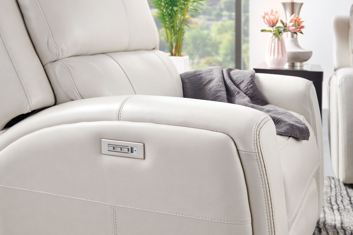 Linton Cream Leather Triple Power Recliner 14