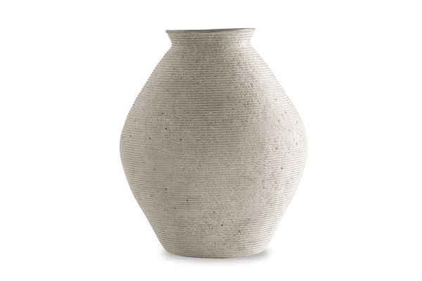 Hannela Vase