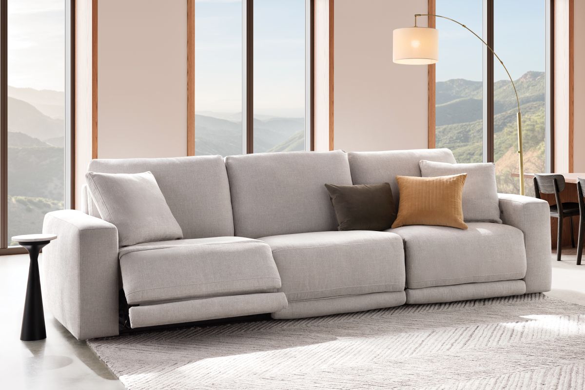 Lux 3-Piece Dual Power Reclining Sofa 2
