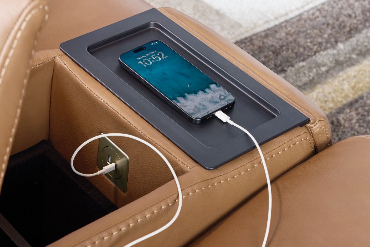 Ford Leather Dual Power Reclining Console Loveseat 15