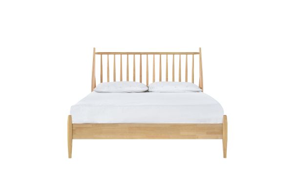Joaquin Queen Spindle Bed