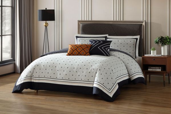 Geometric Black & White 5 Piece 100% Cotton Reversible Comforter Set - King