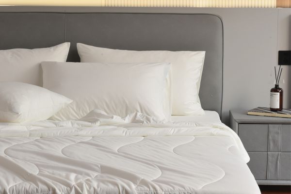 Rest Evercool® Arctic White King Cooling Sheets and Comforter Collection