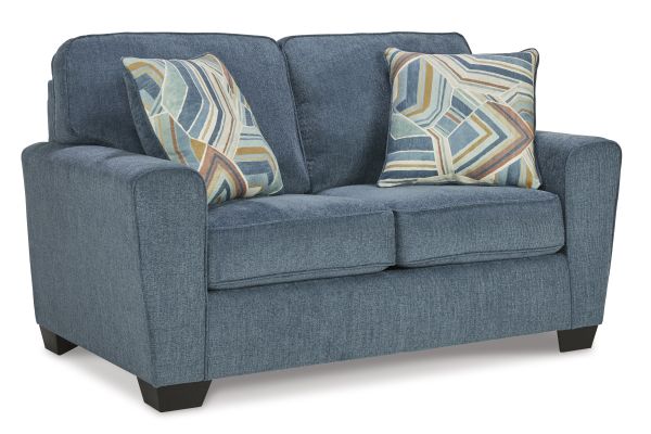 Cashton Loveseat