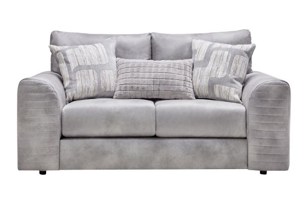 Nellie Loveseat